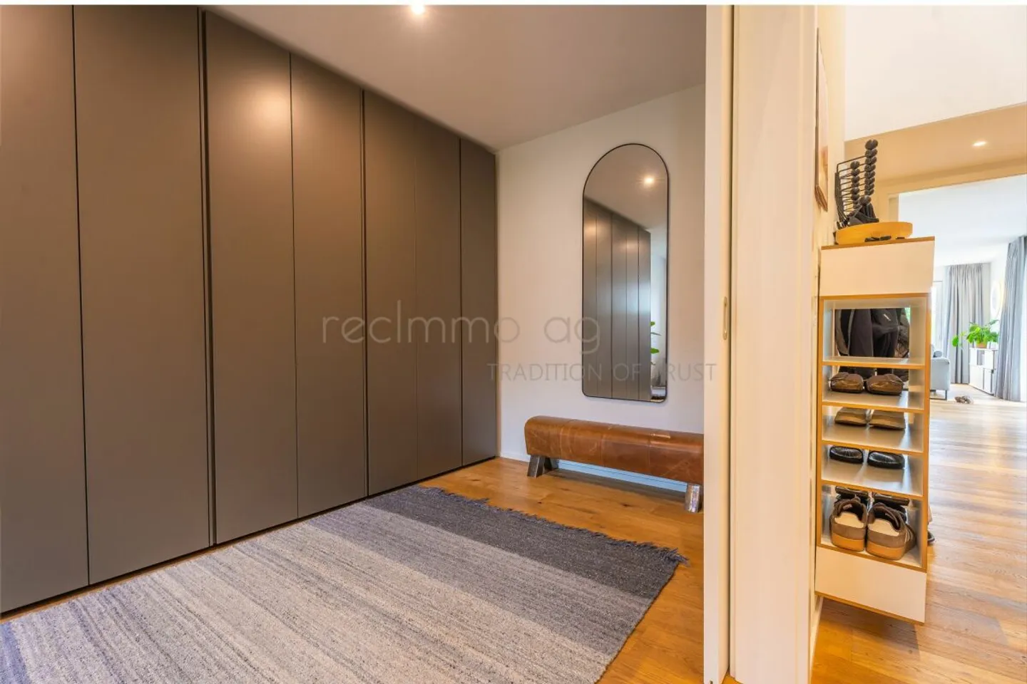 Modern 5.5-room single-family house with Minergie-P standard in a quiet location in Koblenz - Photo 12 of 13