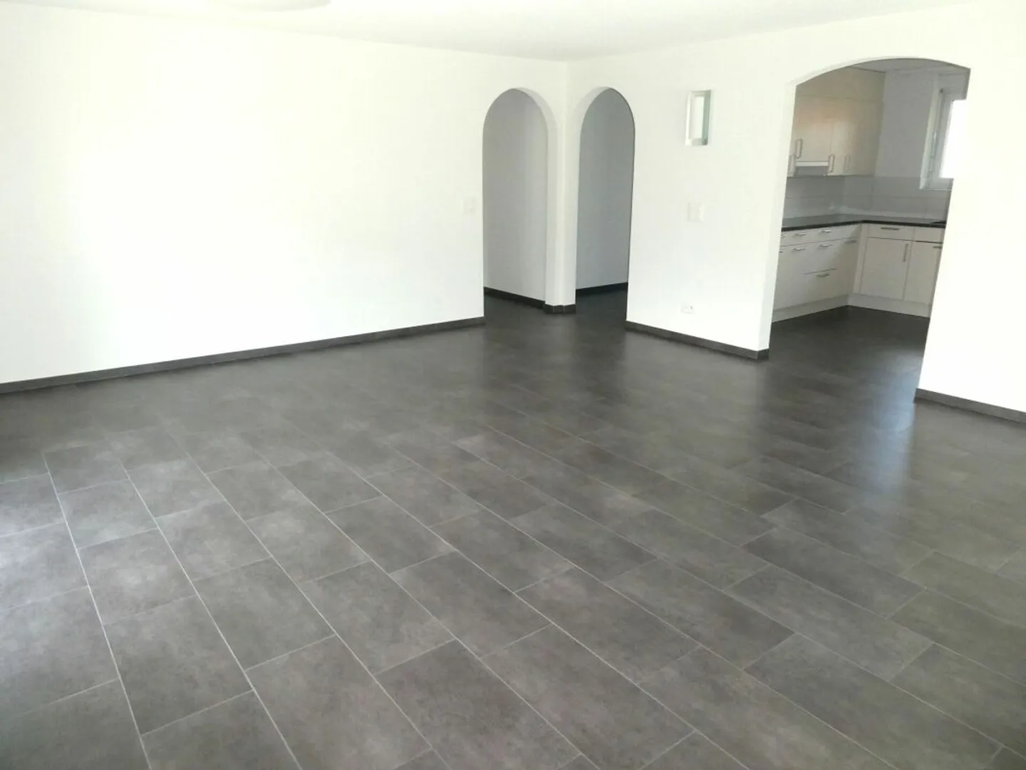 Detached 4 1/2 room bungalow with winter garden in a sunny, central location - Photo 9 of 13