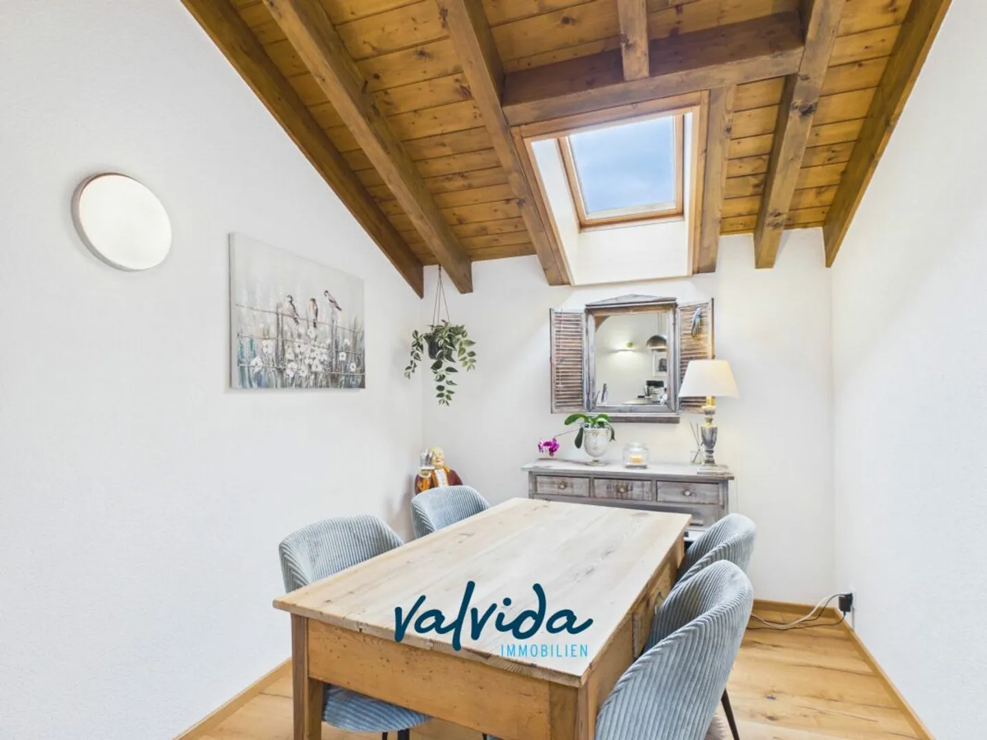 Penthouse in the Heart of Grächen - Photo 5 of 9