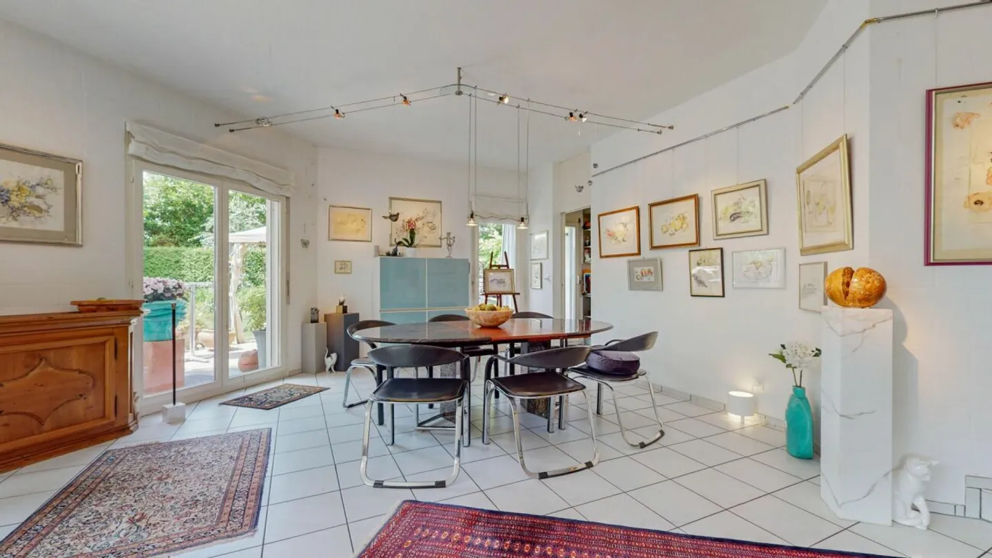 Investissement intéressant - Vente avec droit de résidence - Photo 3 sur 13