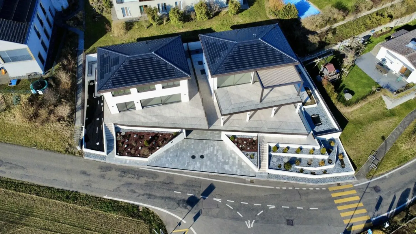 MINERGIE-P Einfamilienhaus mit Bergsicht - Foto 4 von 13