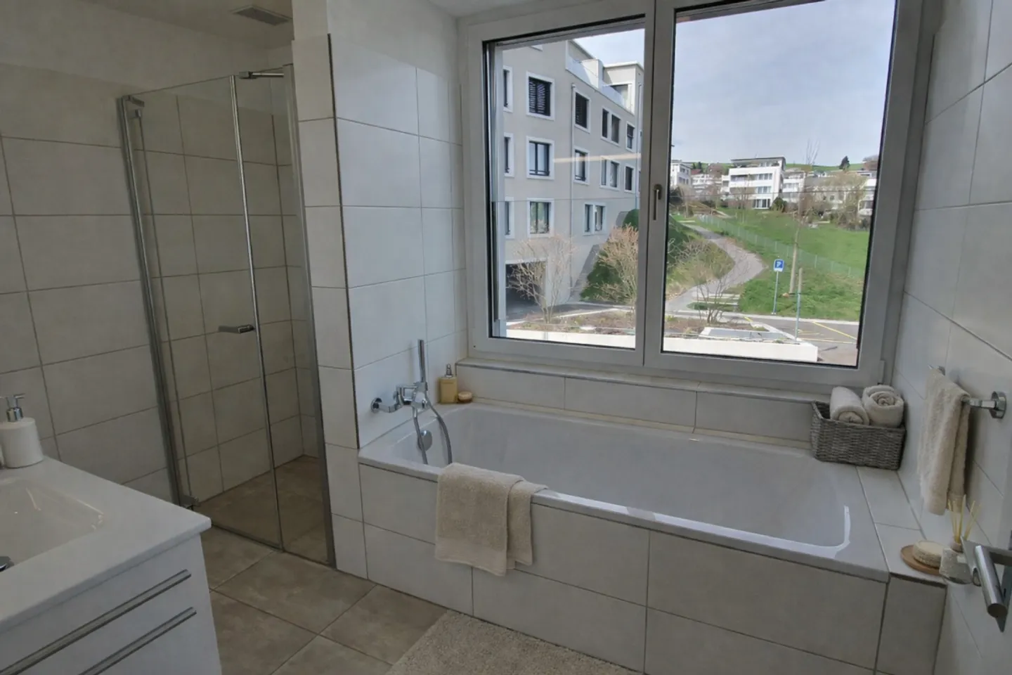 New home in a popular residential area - Photo 6 of 8