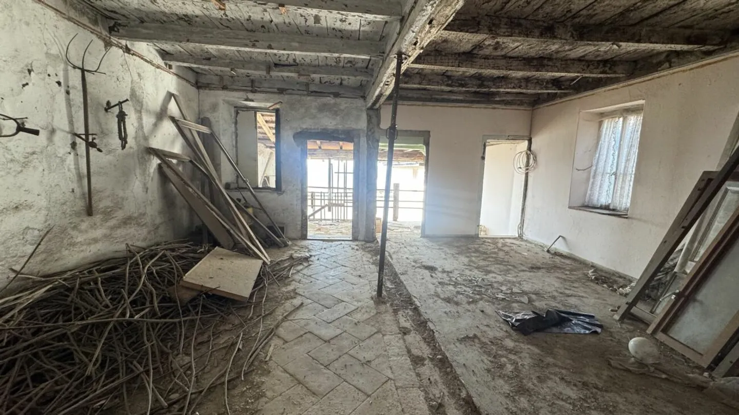 Geräumiges Renovierungsprojekt - Foto 7 von 7