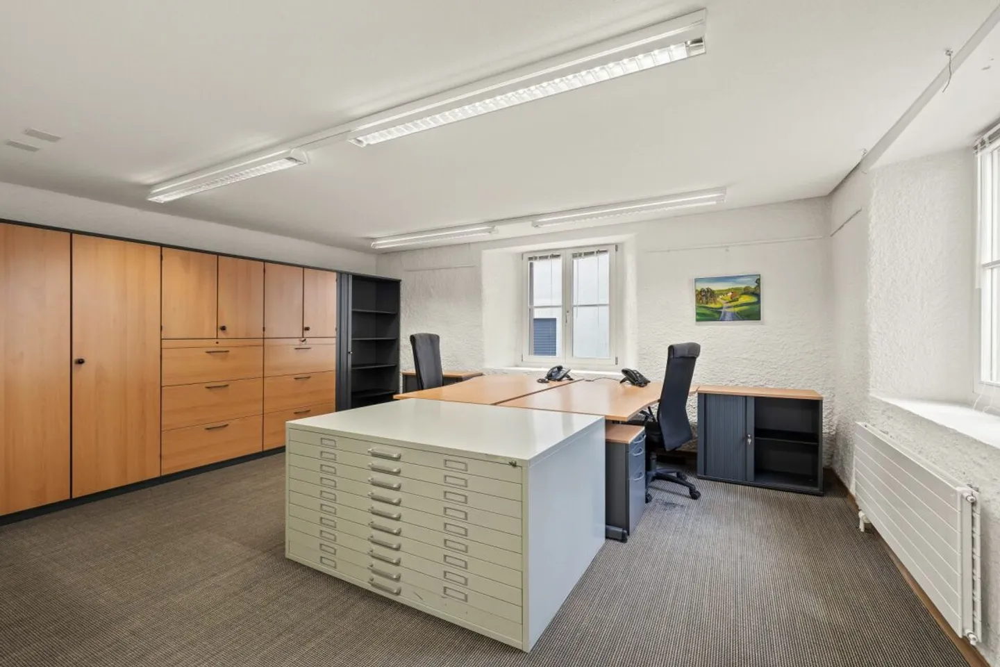 Stylish office space in historic building - ready for immediate occupancy - Photo 2 of 9