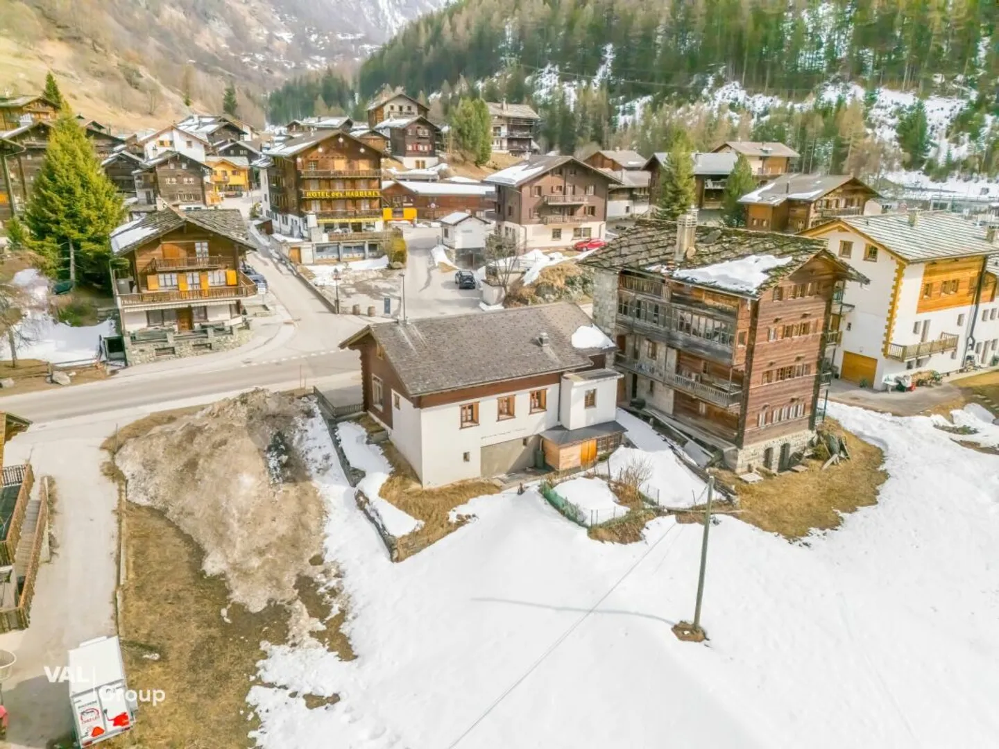 Commercial Space with Housing Potential - Photo 10 of 11