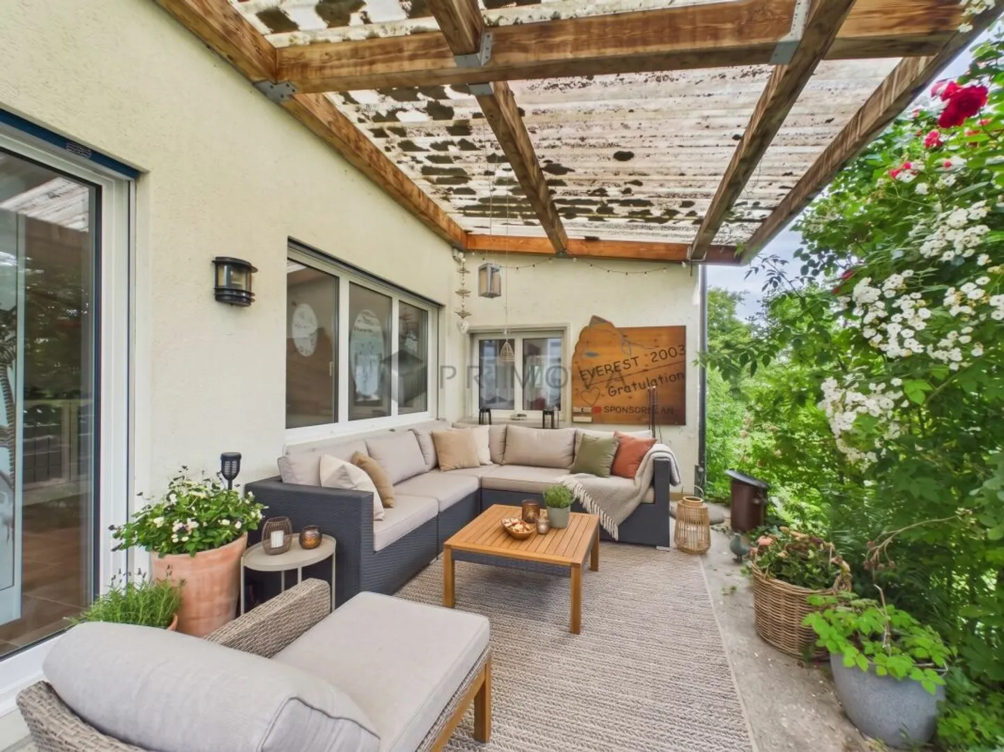 Laissez-vous submerger par cette propriété unique - Maison individuelle avec grand jardin et bonne connexion autoroutière recherche un nouveau propriétaire - Photo 10 sur 13