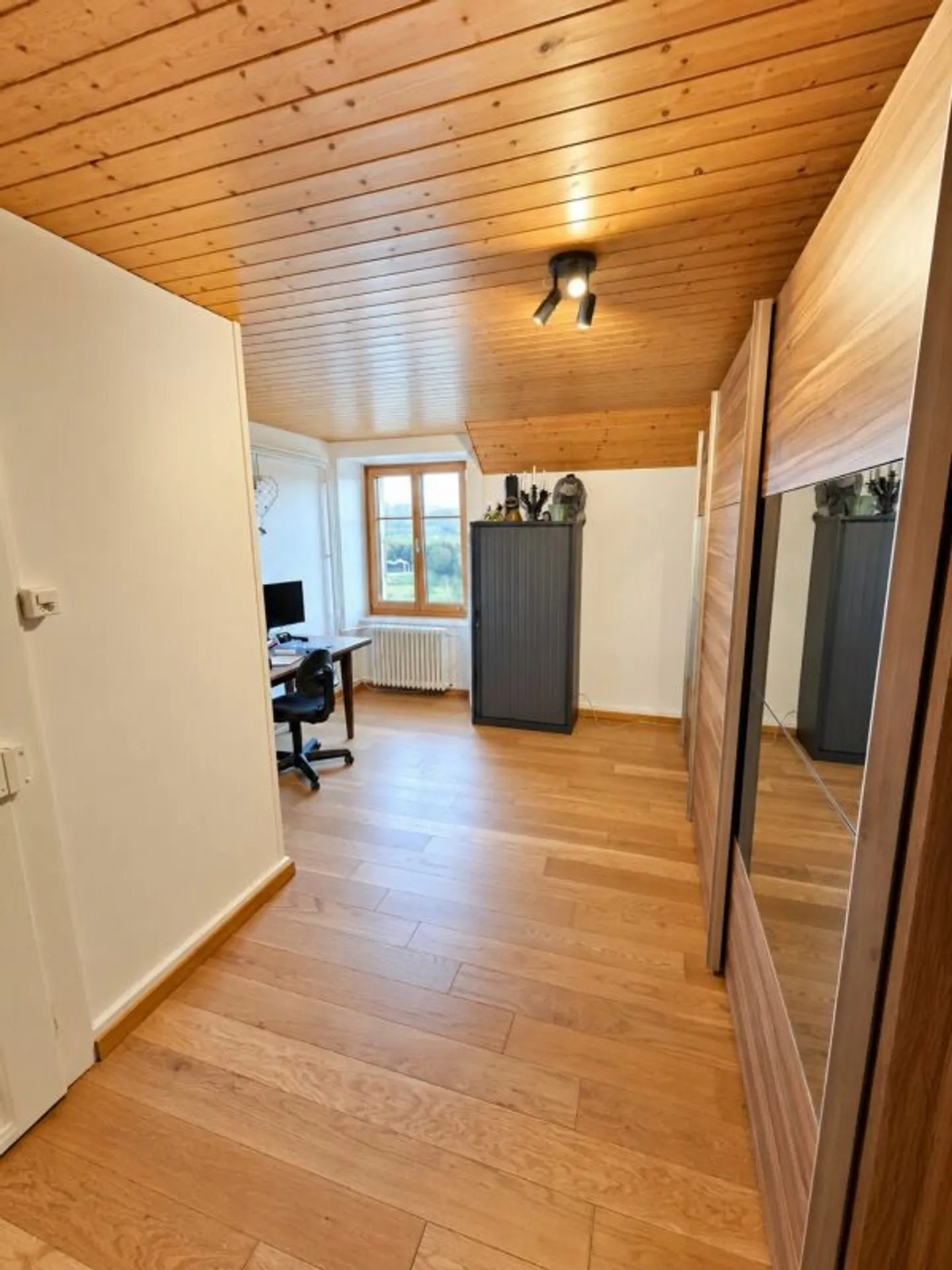 Cozy 4-room accommodation in the village center - Photo 4 of 6