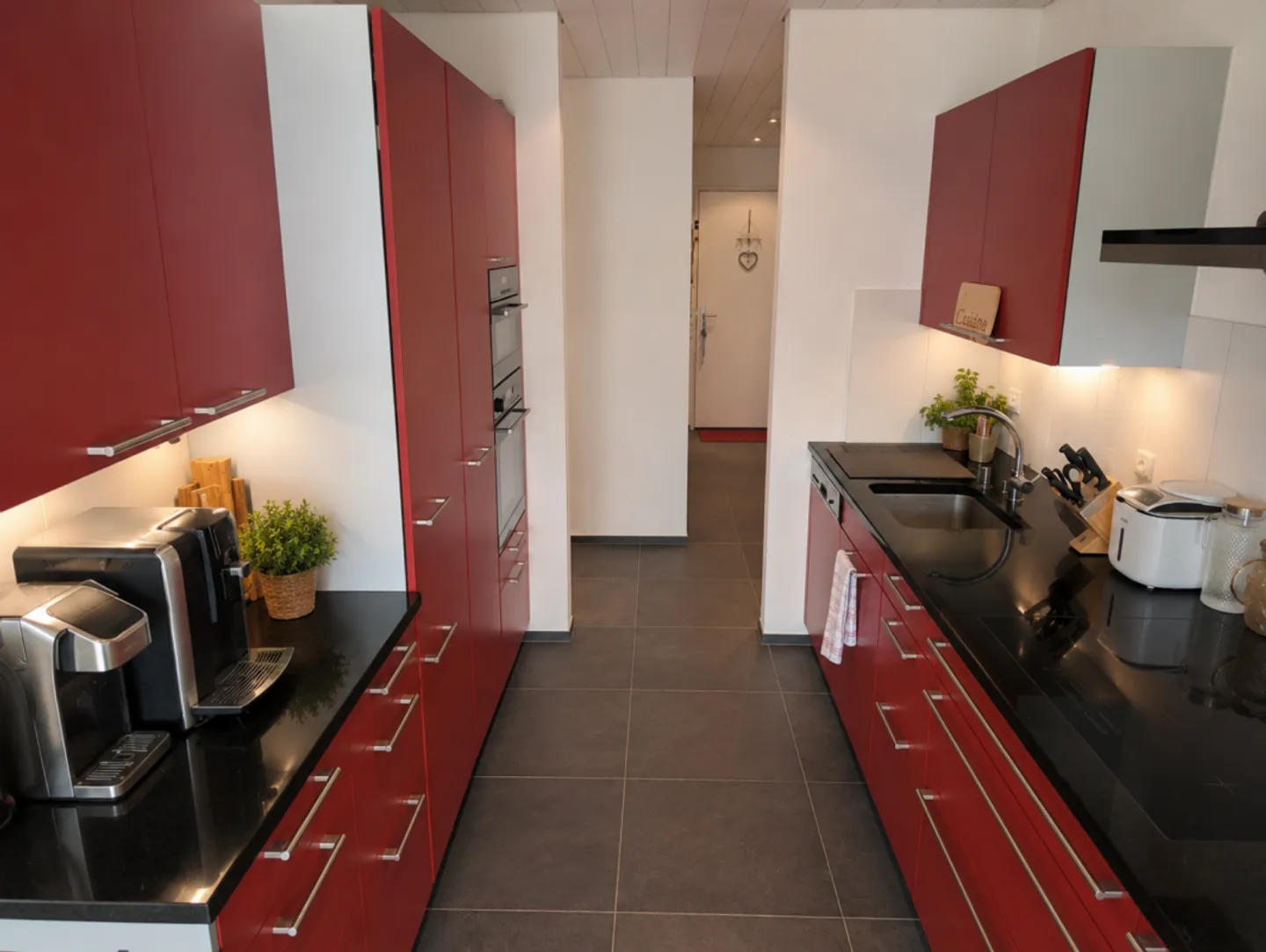 Appartement penthouse spacieux dans un emplacement calme et central - Photo 3 sur 13