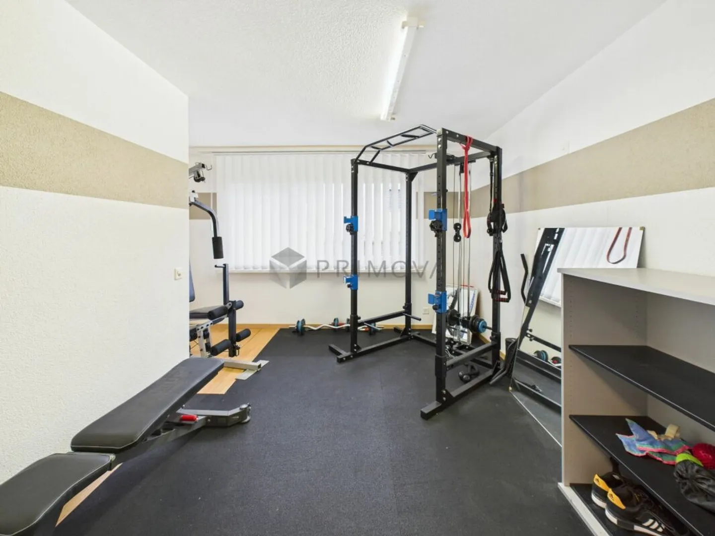 Living & Renting - 2 Apartments Under One Roof - Photo 10 of 13