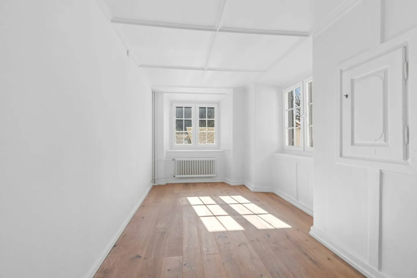 GLÄRNISCHBLICK | appartement rénové de 1,5 pièce dans un emplacement central à Mollis GL - Photo 2 sur 11