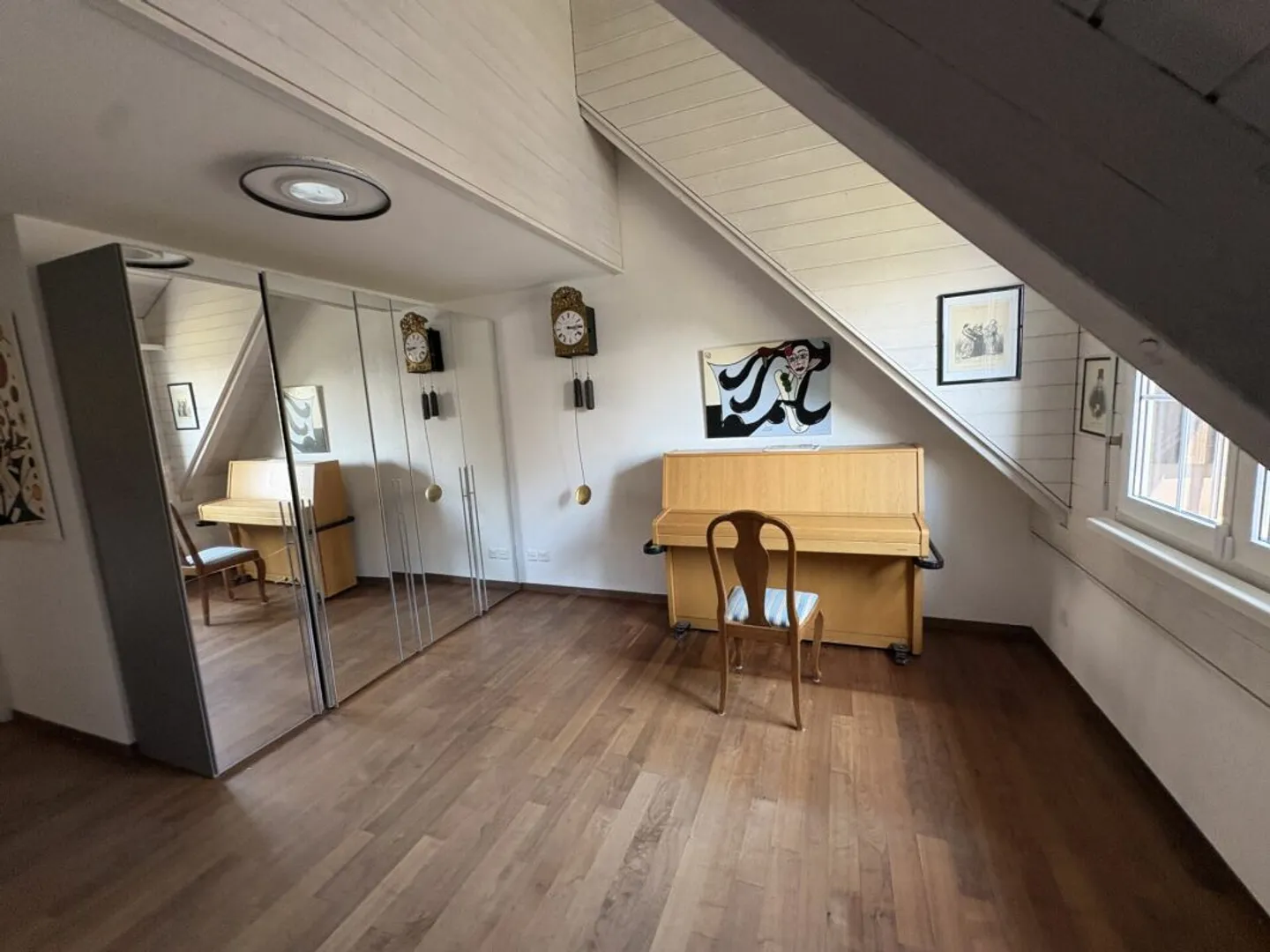 Luxuswohnung auf drei Ebenen mit viel Licht - Foto 7 di 13