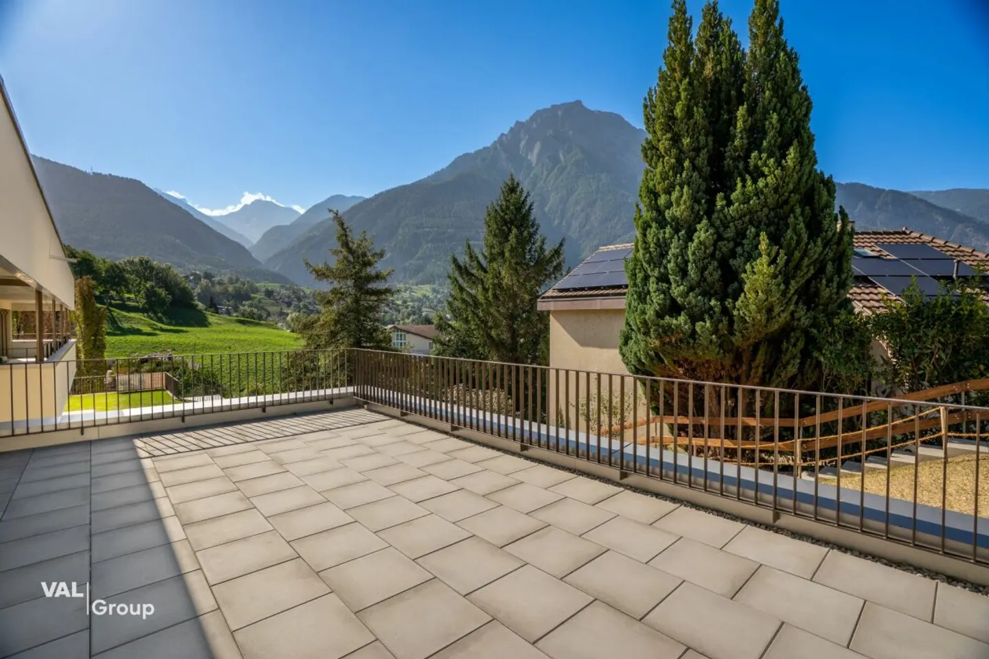4.5-Zimmer-Wohnung mit grossem Wohnbereich und eigenem Gartenanteil - A 2.1 - Foto 11 von 13