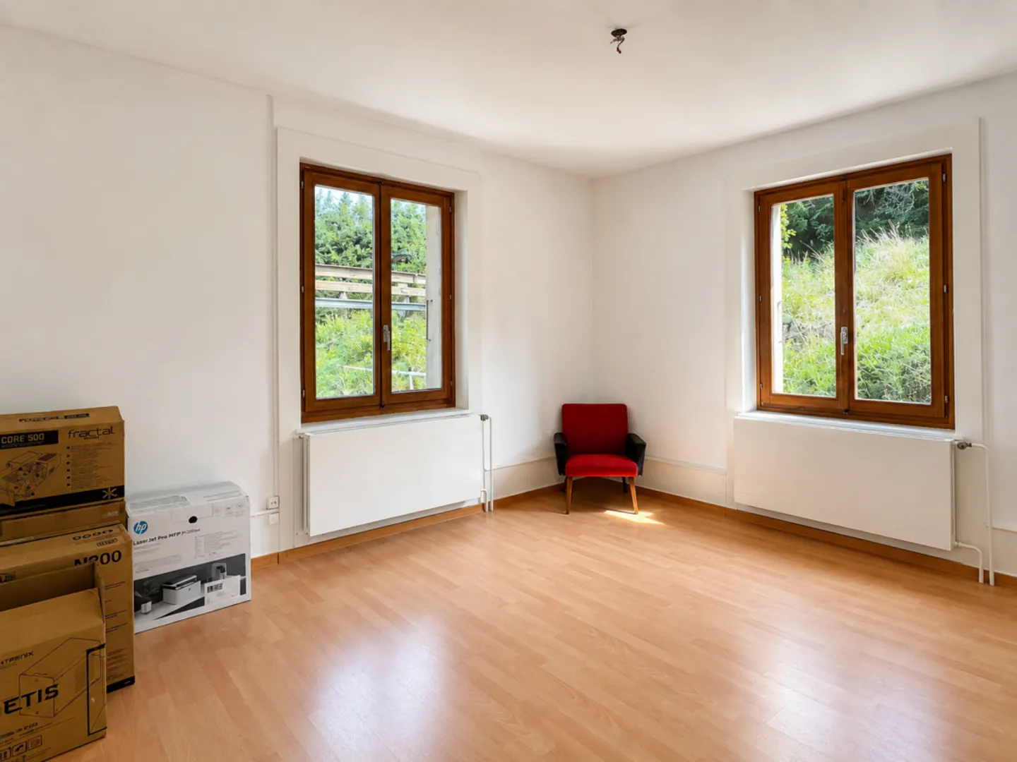 Family house with 3 apartments to renovate - Photo 5 of 13