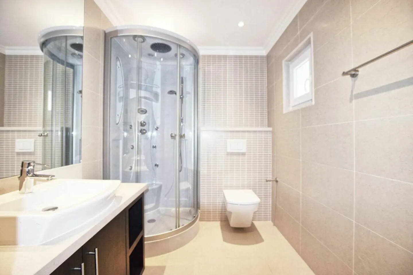 Villa gemella d'angolo a Chavannes-des-Bois - Foto 13 di 13