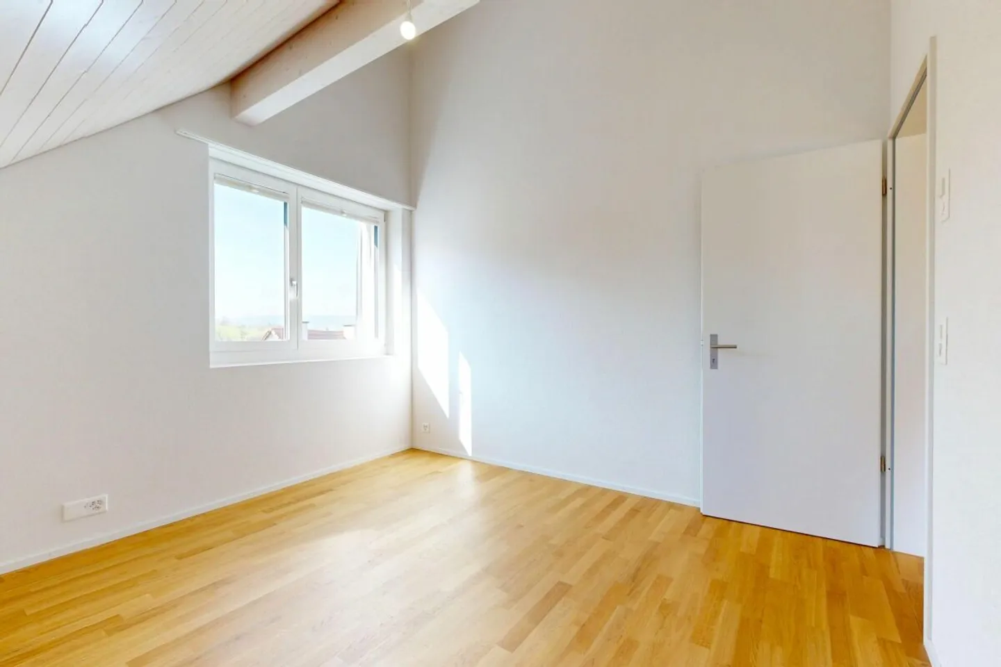 Moderne Wohnung mit Carport - Foto 7 von 13