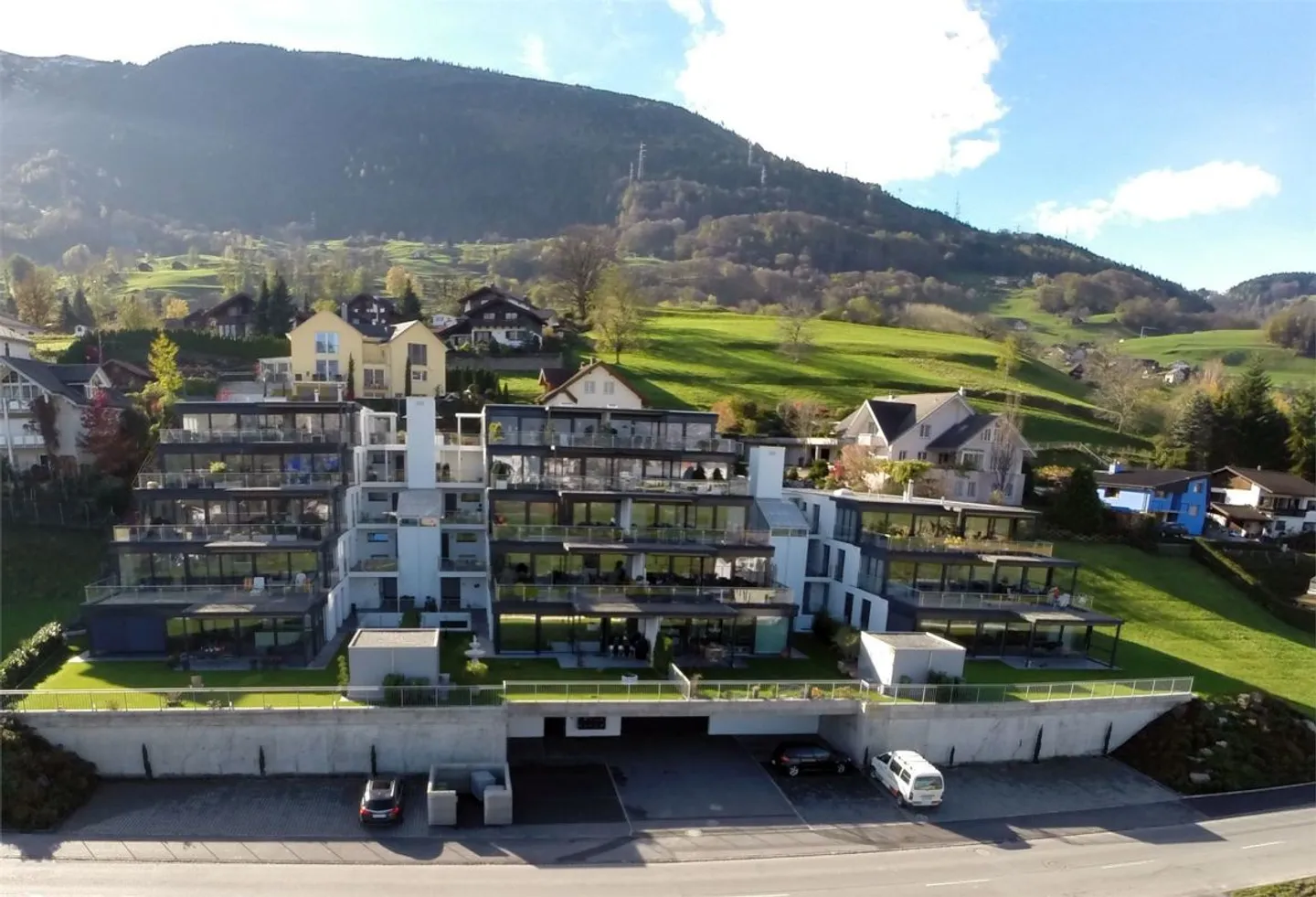 Posto auto sotterraneo in insediamento a terrazze - Foto 1 di 2