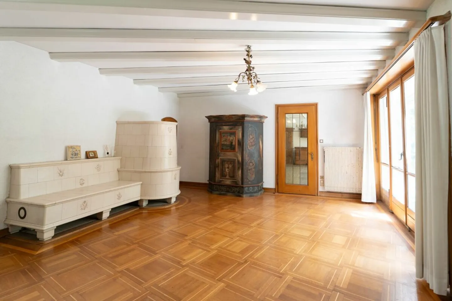 Historische Villa in ruhiger Lage - Foto 9 von 13