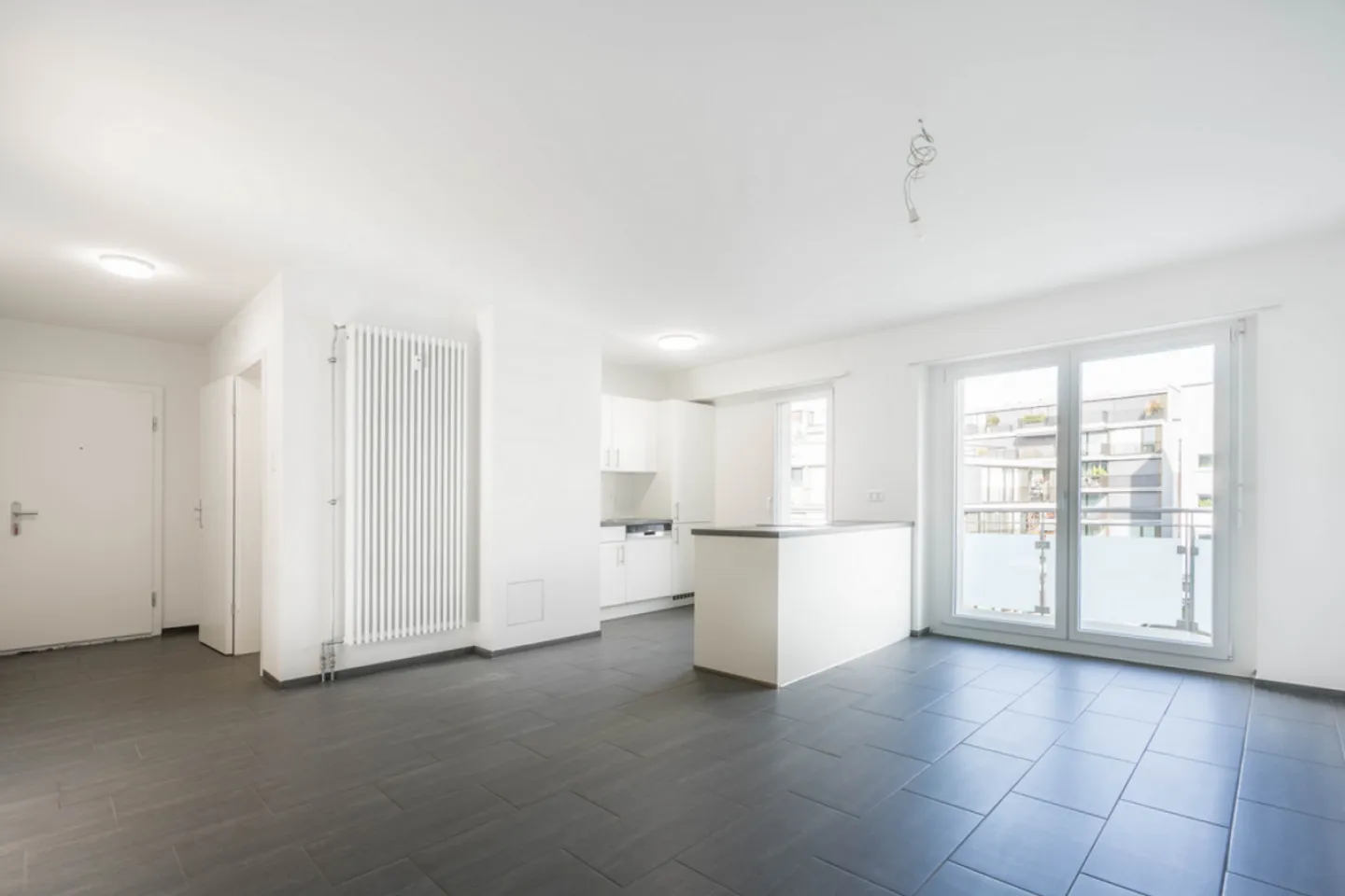 Modern, completely renovated apartment in the St. Johann district - Photo 1 of 9