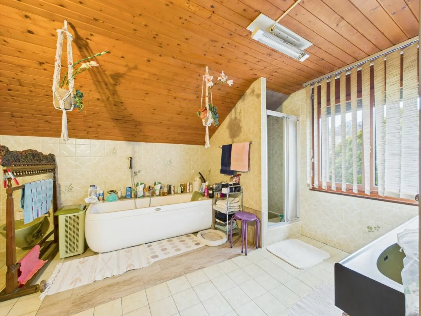 Magnifica casa indipendente a Cheseaux-Noréaz - Foto 9 di 10