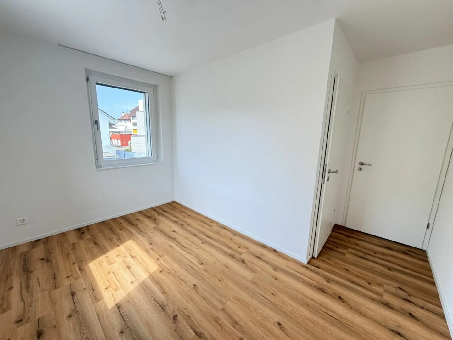 4.5 Room Apartment in Central Location - Photo 7 of 13