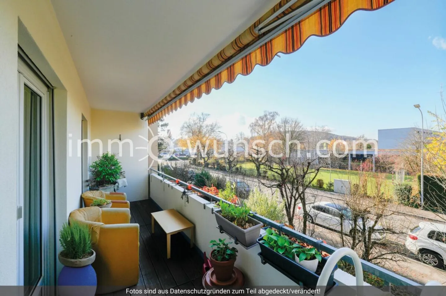 Charmante 4 ½ Zi. Eigentumswg., mit Balkon &amp; Tiefgaragenparkplatz - Foto 3 von 11