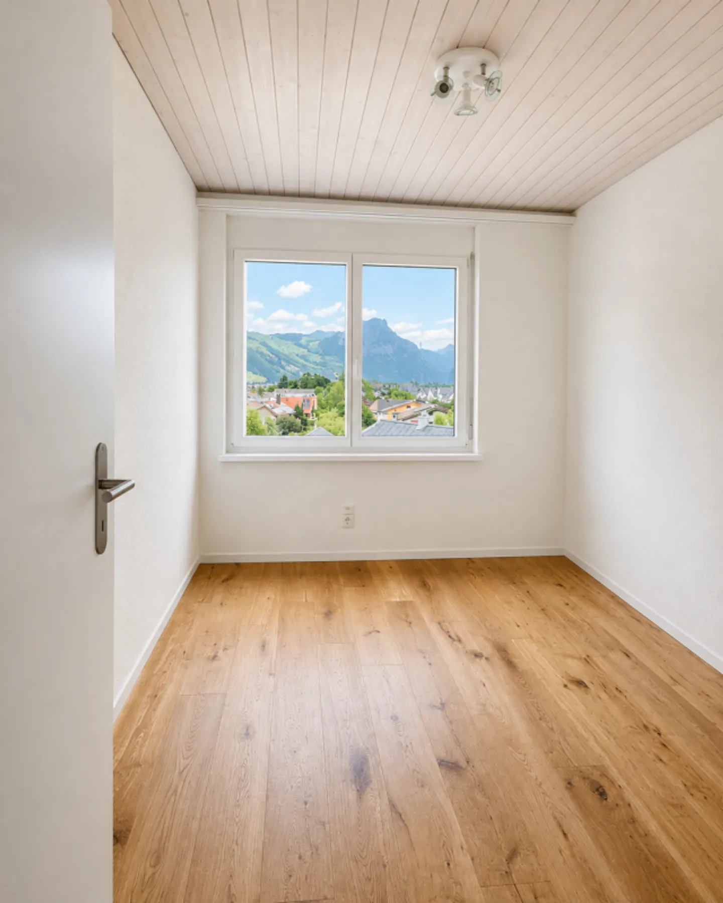 Attico di 4,5 stanze a Niederurnen - Foto 4 di 10