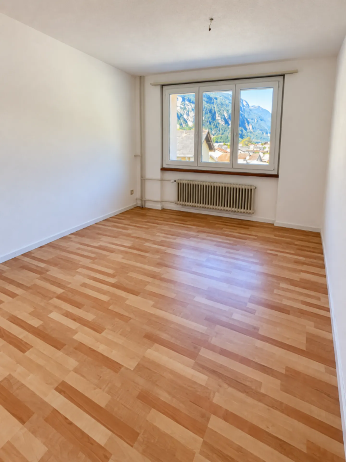Appartement 3 pièces à Netstal - Photo 5 sur 6