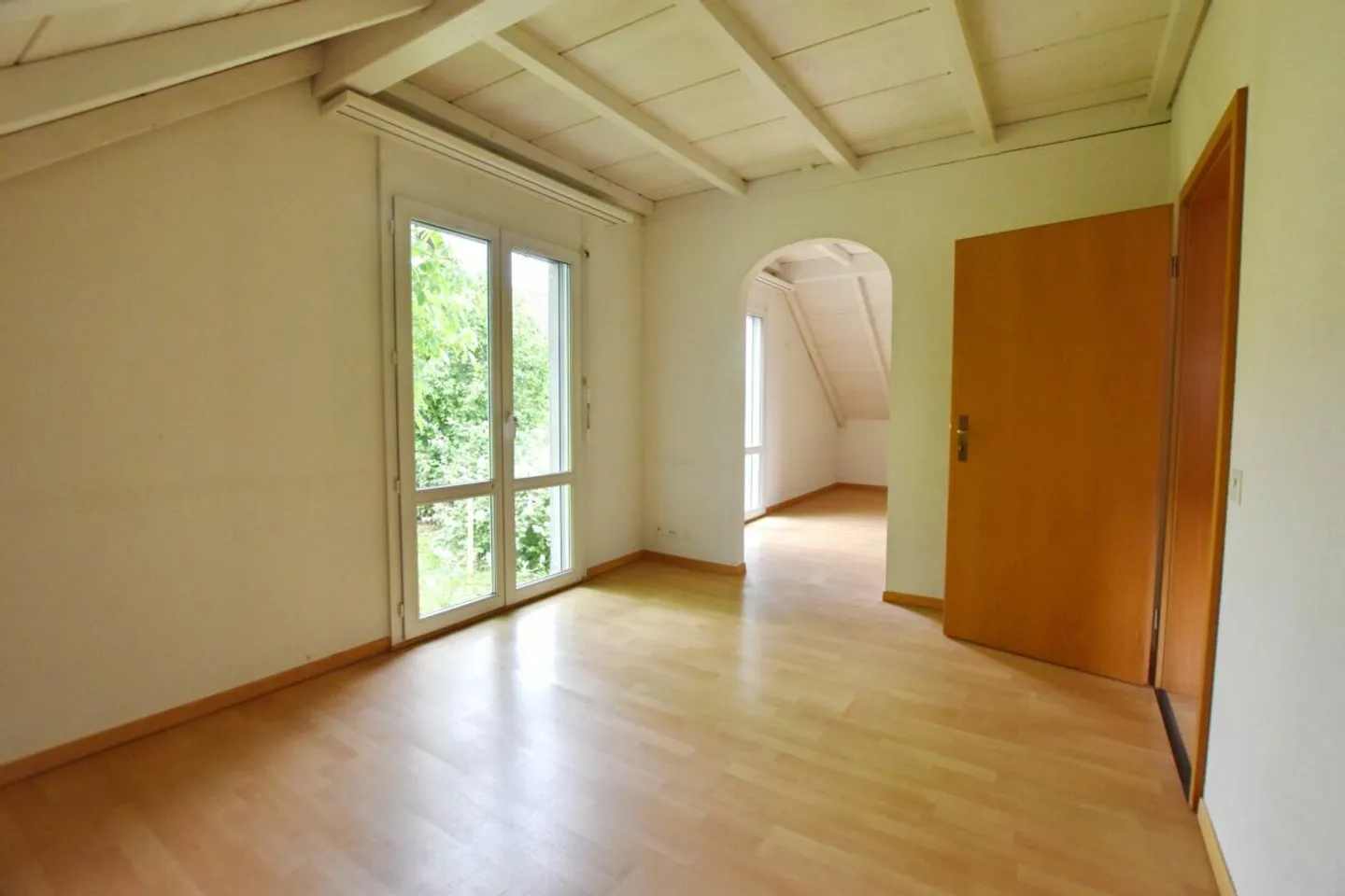 Casa unifamiliare di 6,5 stanze con appartamento - Foto 6 di 10
