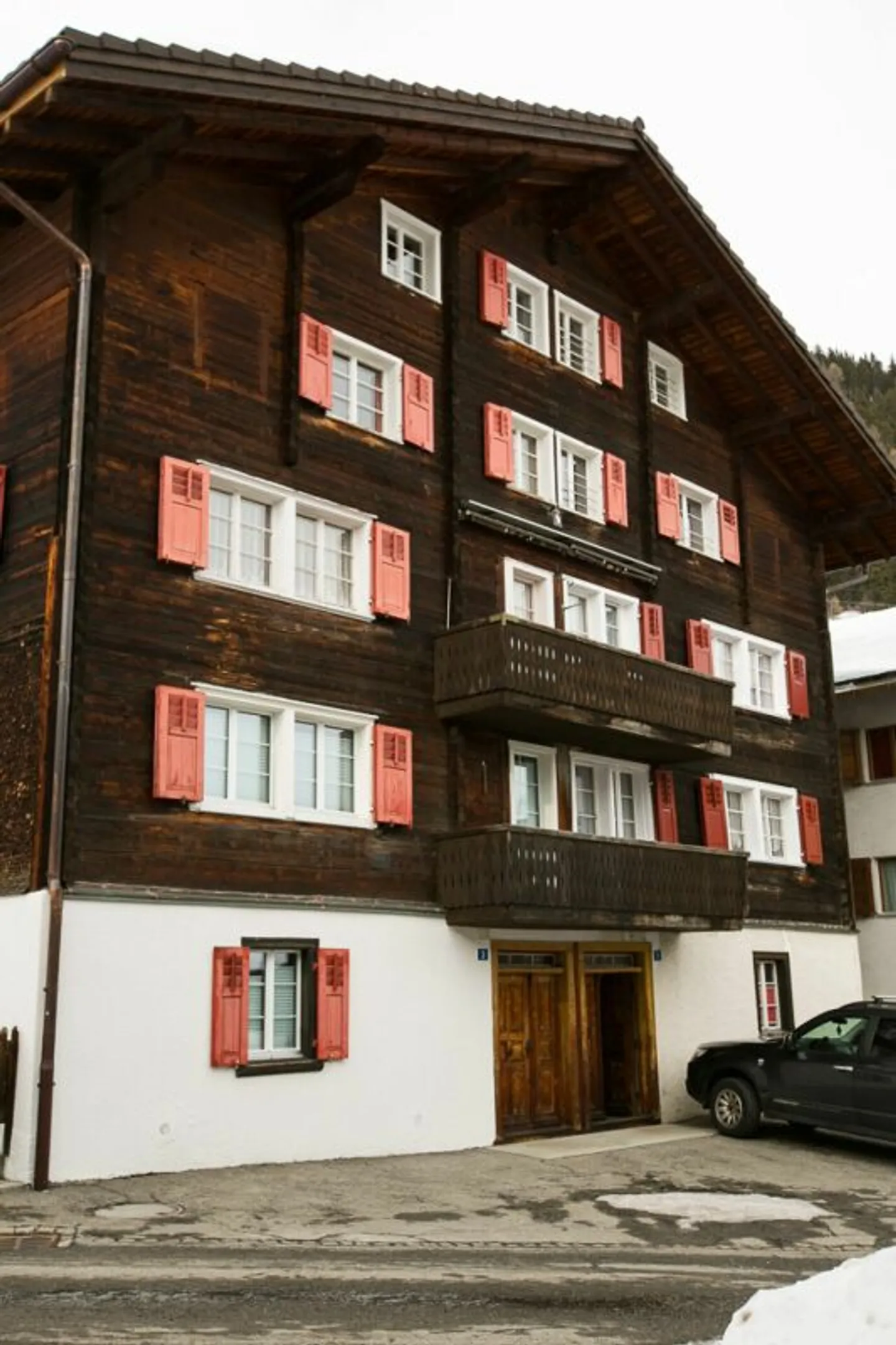 3 1/2 Room Apartment, 90 m2 Living Space, via dil bogn 1, 7188 Sedrun. We are renting a modern renovated, furnished and bright apartment from June 1, 2026. - Photo 9 of 9