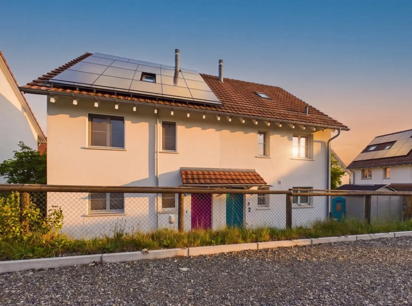 Where Living Quality is Home - Family House with Winter Garden and Solar System - Photo 8 of 11