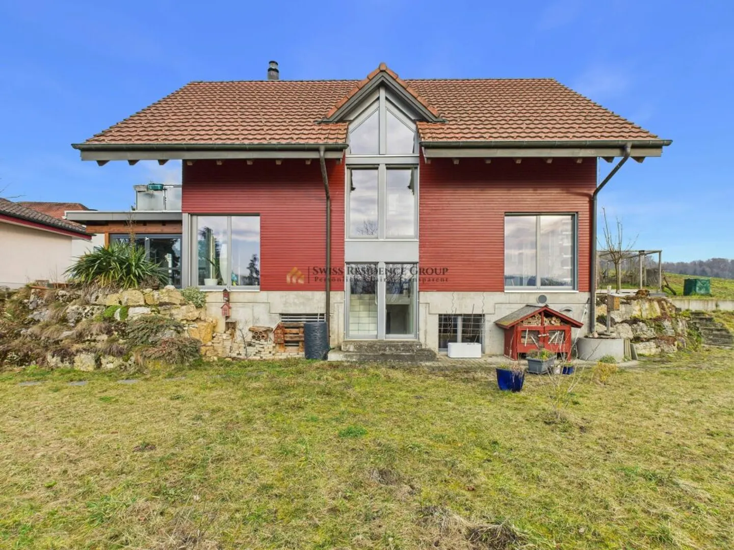 Charmante maison individuelle avec véranda et vue dégagée - Photo 2 sur 13