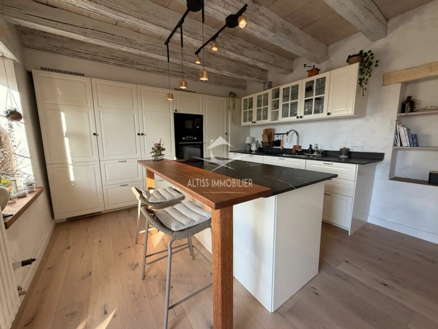 Maison de village rénovée - Photo 8 sur 13