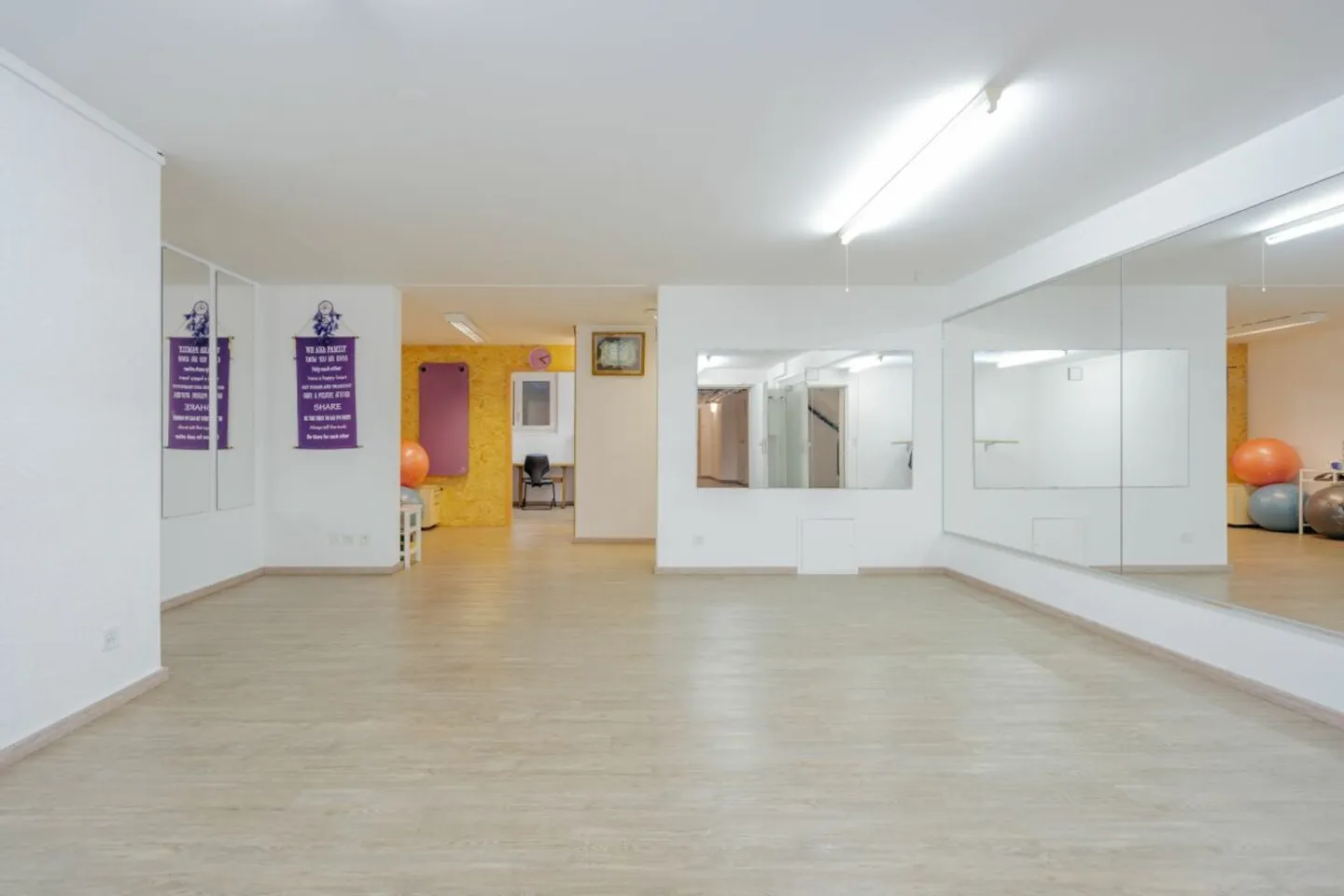 Vielseitige Gewerbefläche in Hausen AG - Foto 1 von 9