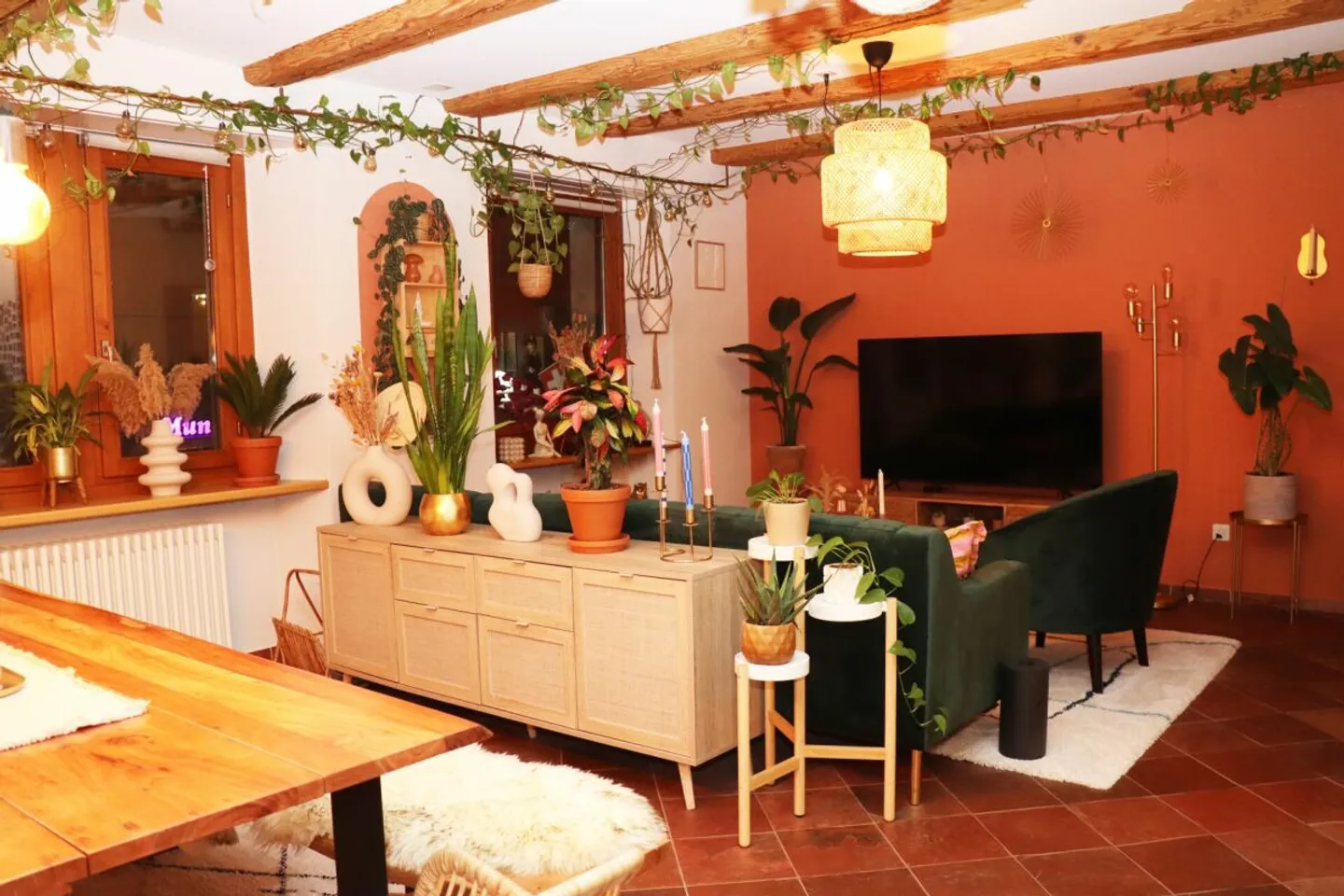 Ampio appartamento di 2,5 locali con grande terrazza nel centro di Sissach - Foto 1 di 9