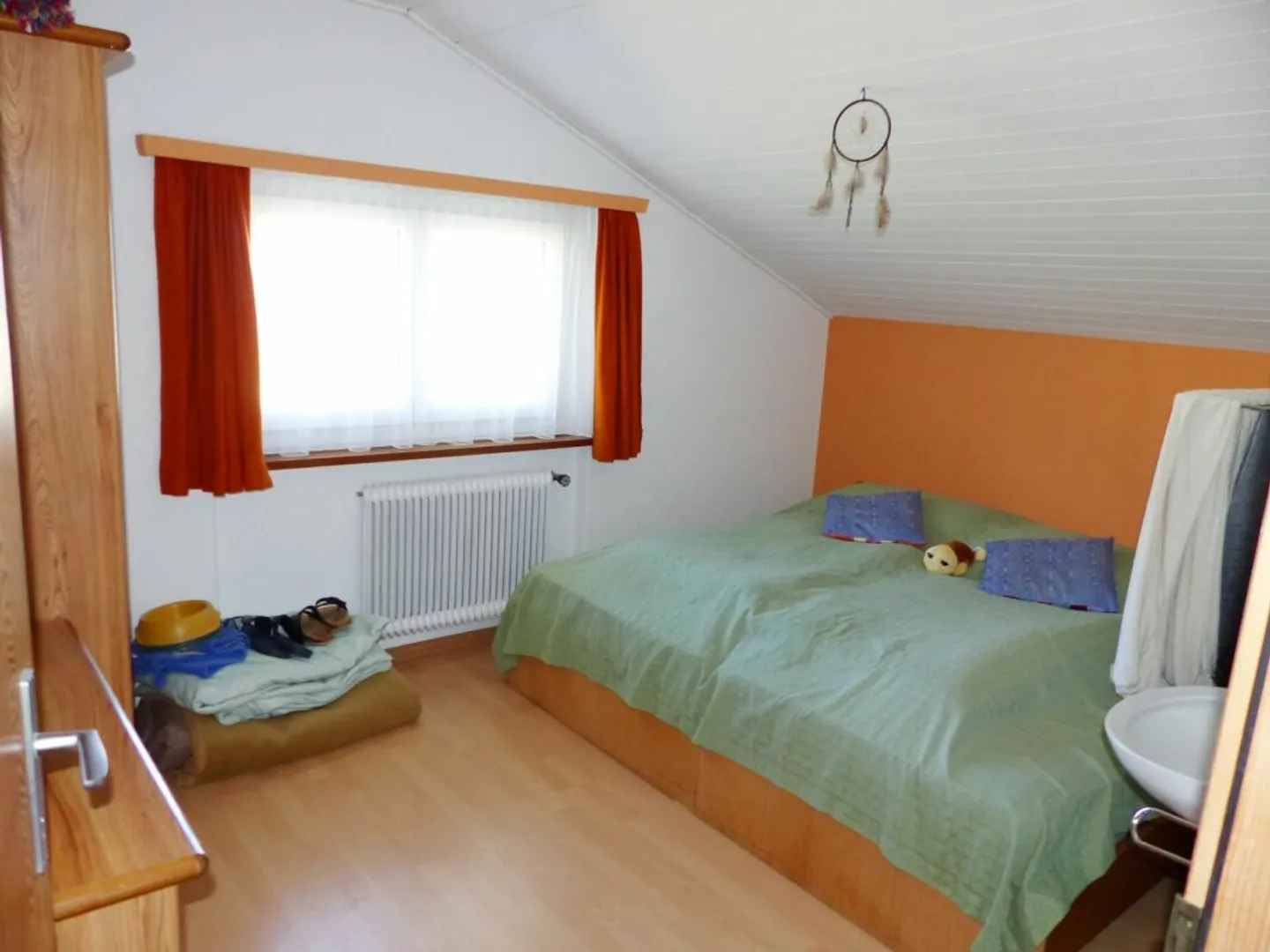 Grande casa unifamiliare di 9 stanze con grande potenziale in una posizione da sogno - Foto 8 di 13