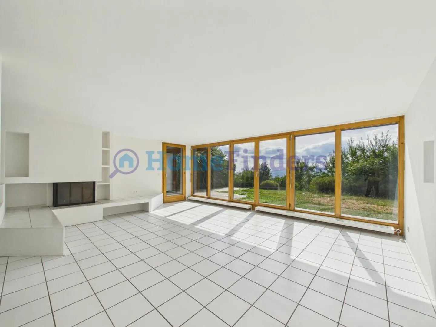 WITH A VIEW - SUNNY GARDEN AND LOTS OF SPACE! - Photo 5 of 13