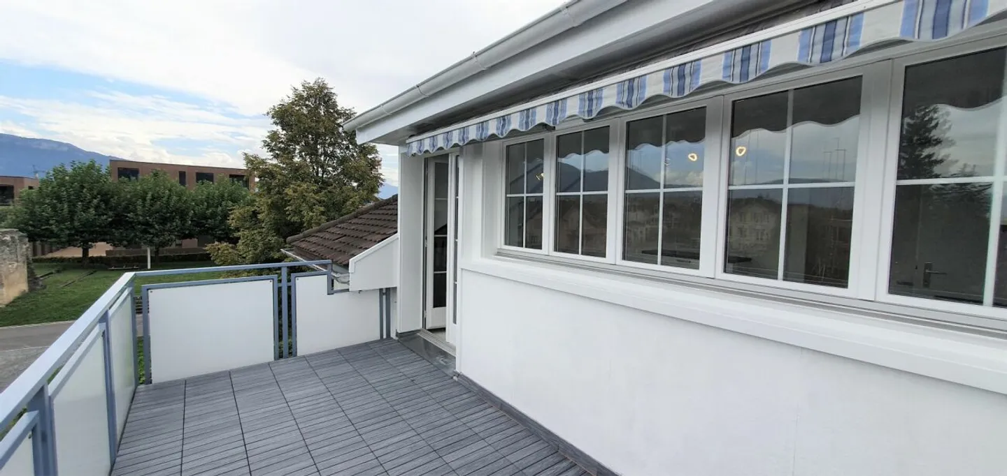 Appartement sous les combles confortable dans un emplacement central - Photo 2 sur 10