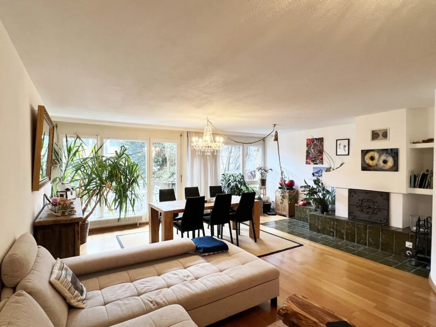 Family-friendly terraced house in Zurich-Schwamendingen - Photo 2 of 8