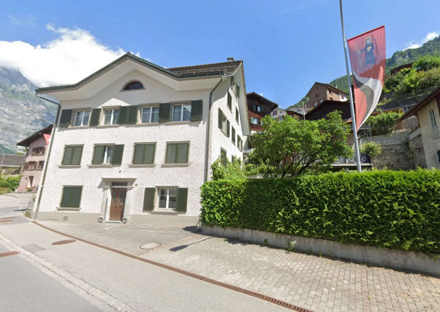 3-Zimmer-Dachwohnung in Ennenda - Foto 1 von 5