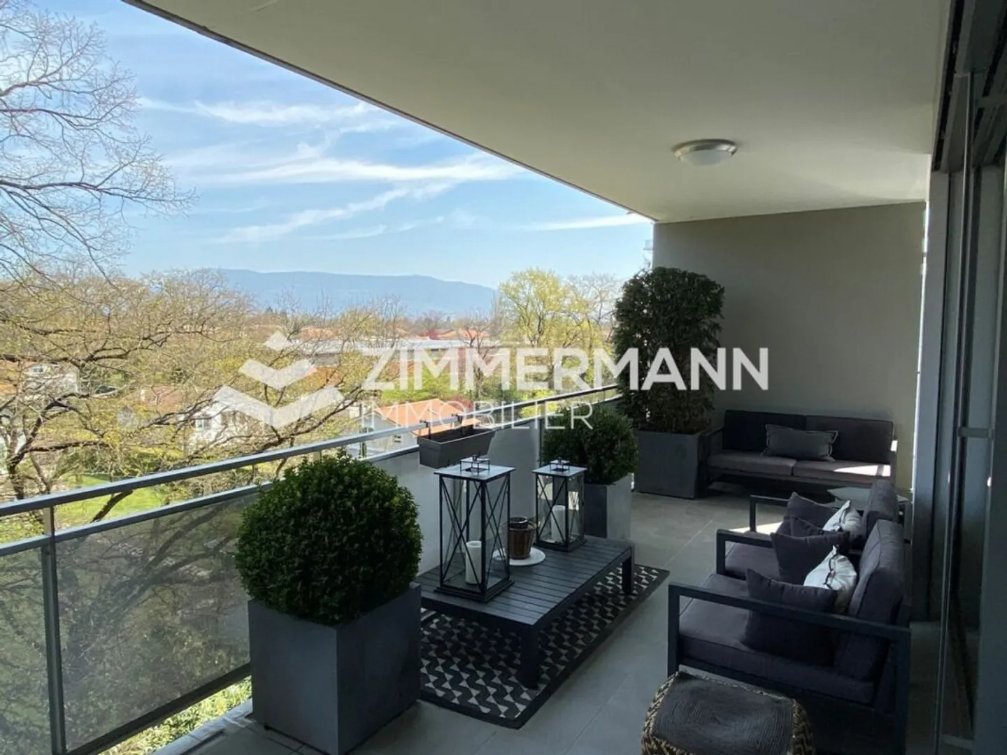 Appartement élégant avec terrasse - Photo 7 sur 7