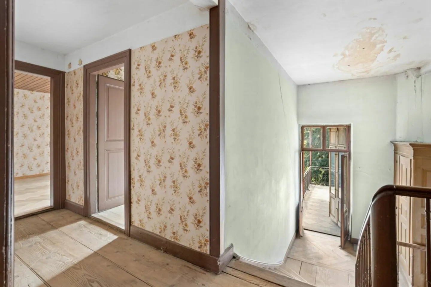 Maison de ville historique avec piscine - Photo 9 sur 11