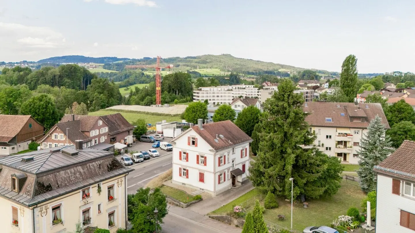 Progetto di ristrutturazione approvato in una posizione centrale - Foto 5 di 13