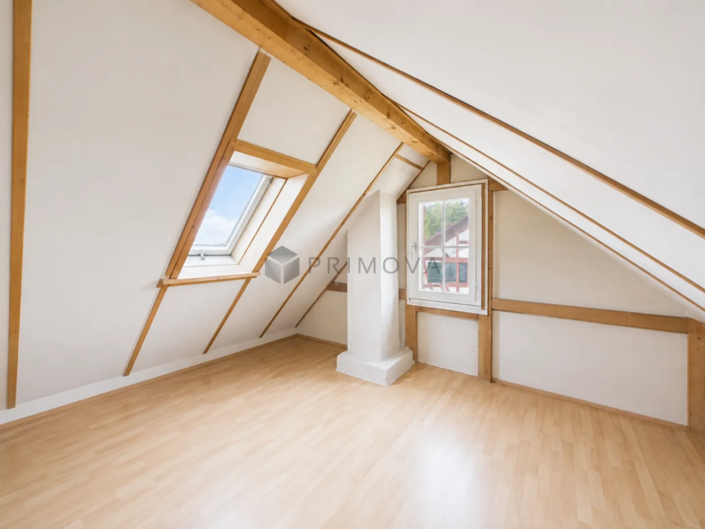 Historic jewel with special charm in the old village center of Dietlikon - Photo 11 of 11