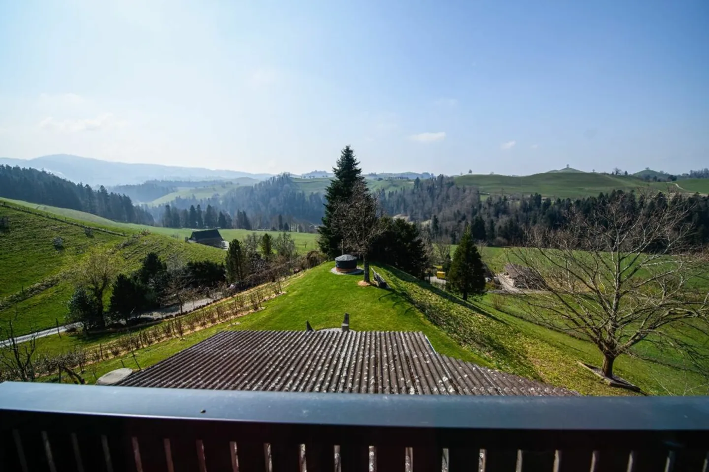 Helle Maisonette mit traumhafter Aussicht - Foto 8 von 9