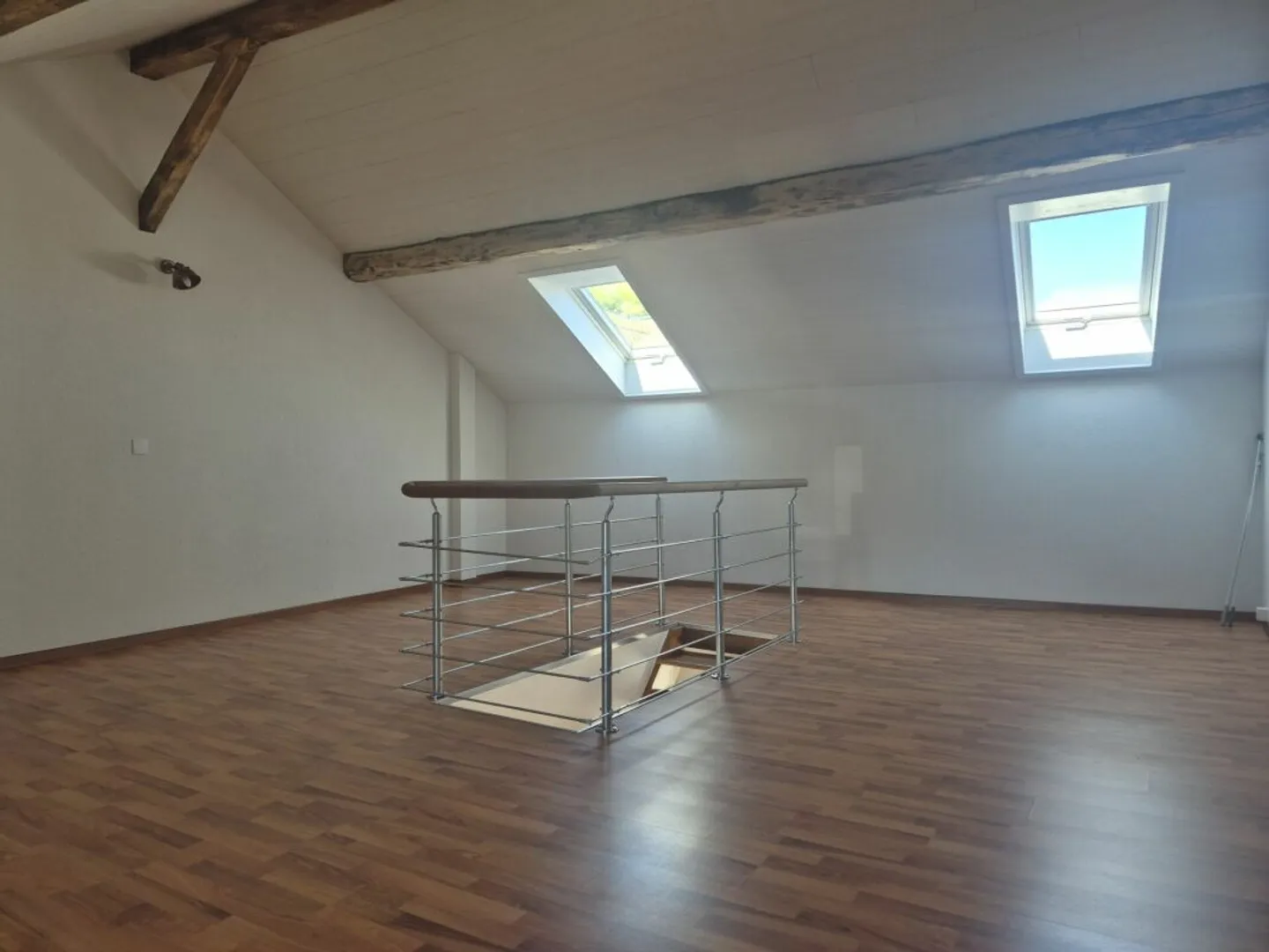 Loft en duplex à Ardon - Photo 3 sur 4