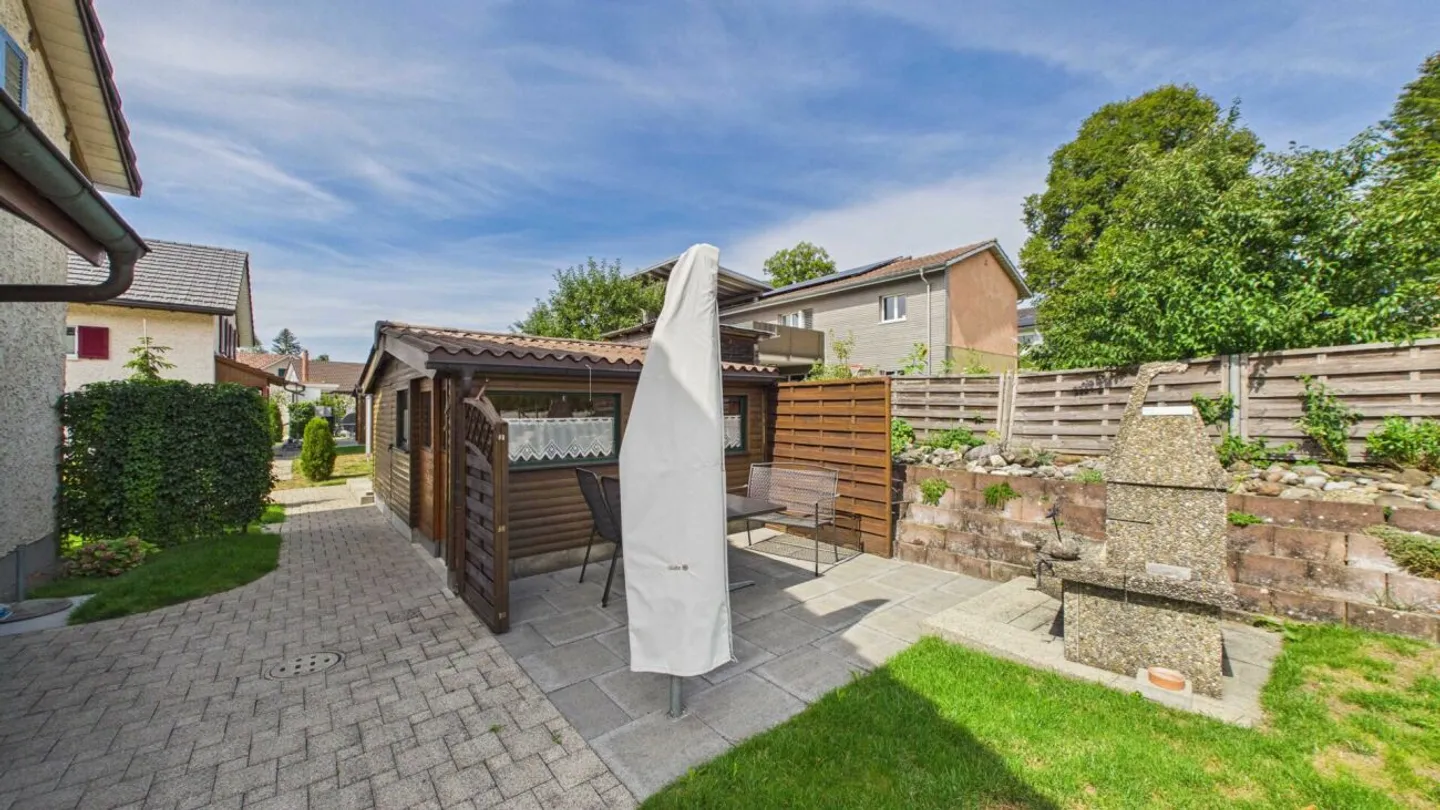 Freistehendes Wohnhaus an beliebter Lage in Guntershausen (Aadorf) - Foto 3 von 11