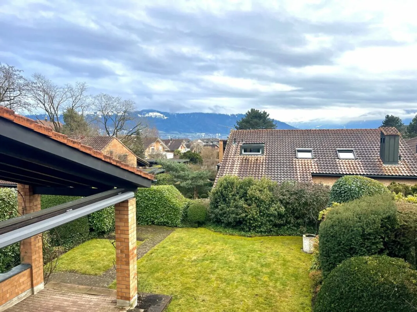 PANORAMA HARMONIE: Casa angolare di 5,5 stanze in posizione privilegiata - Foto 2 di 10