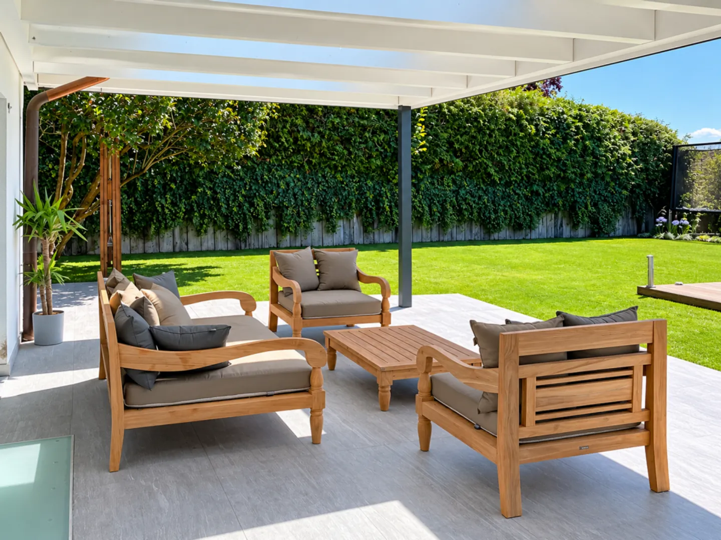 Maison individuelle spacieuse avec piscine et jardin - Vivre avec vue à Füllinsdorf - Photo 2 sur 13