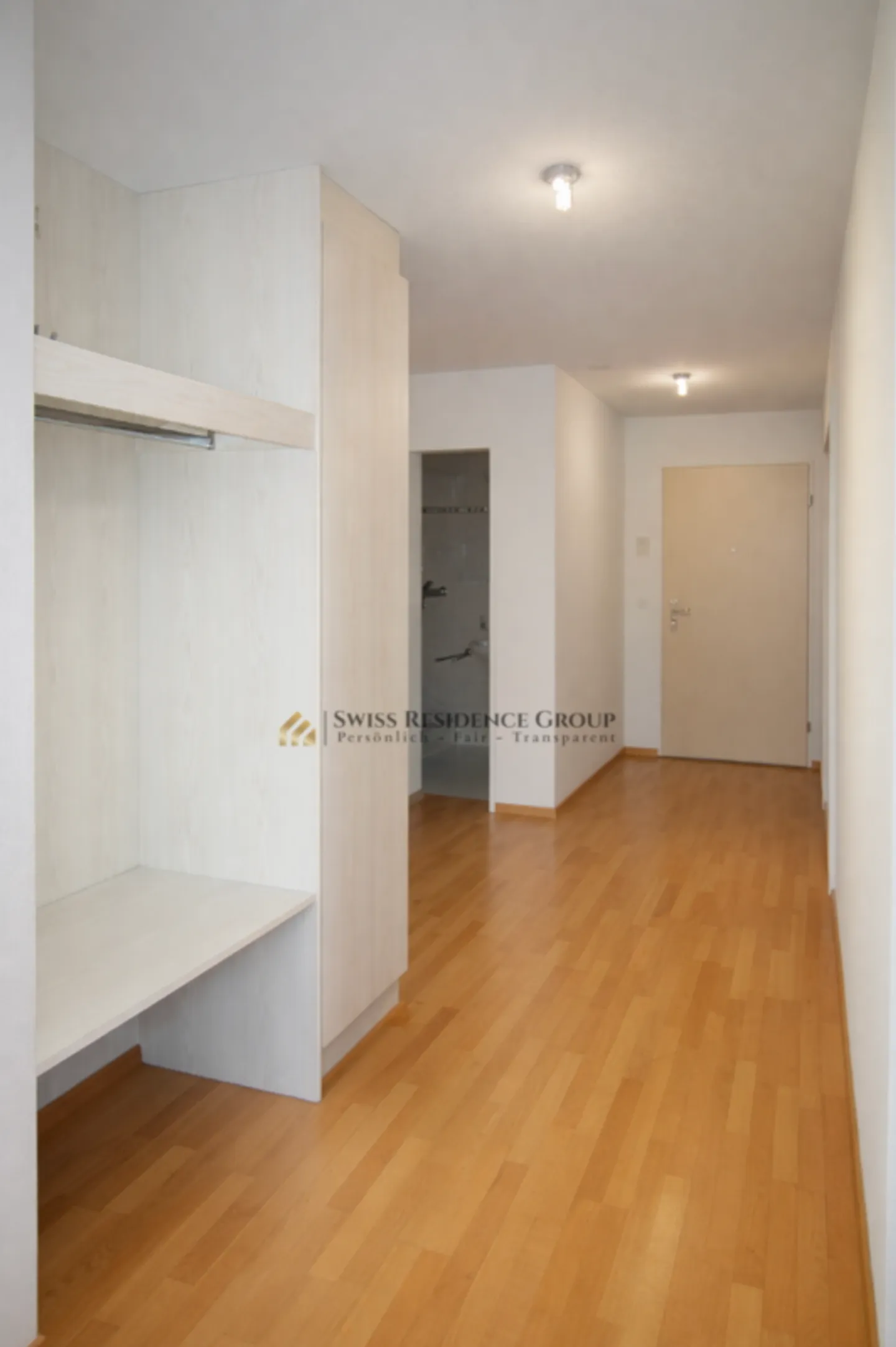 Soleggiato e tranquillo con grande giardino in comune - Foto 4 di 13