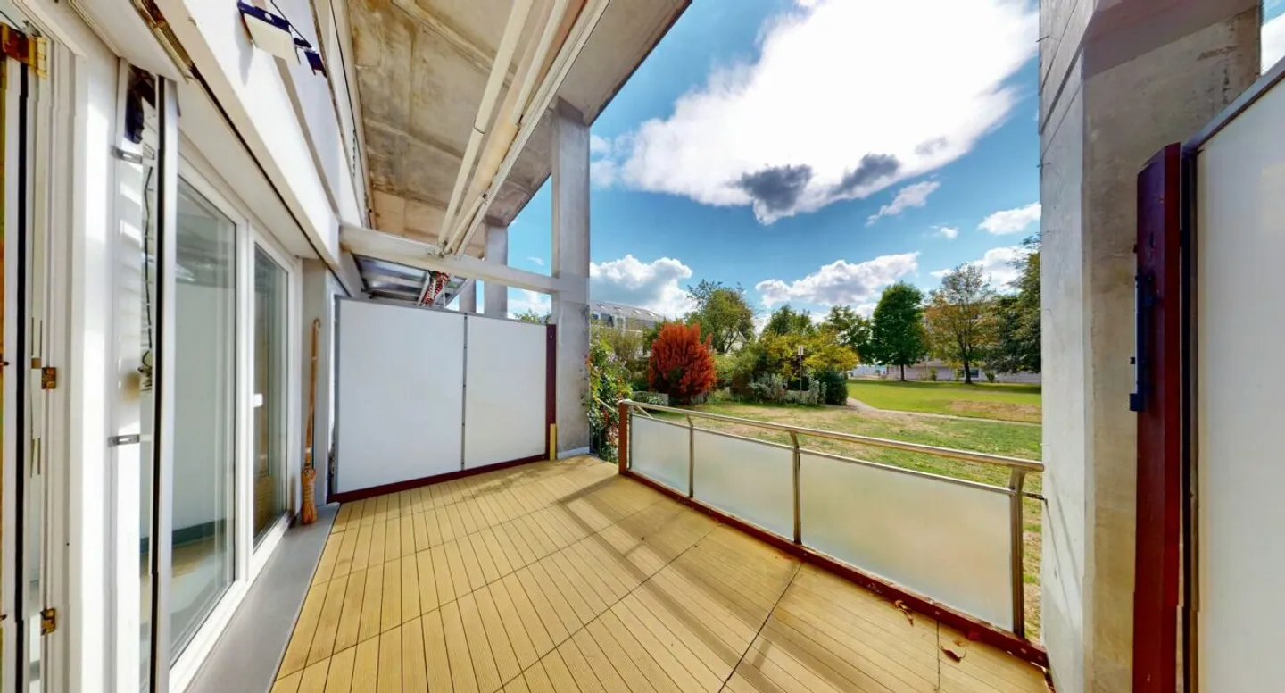 Living on two levels! Charming 3.5 room maisonette with a view of the greenery - Photo 1 of 13